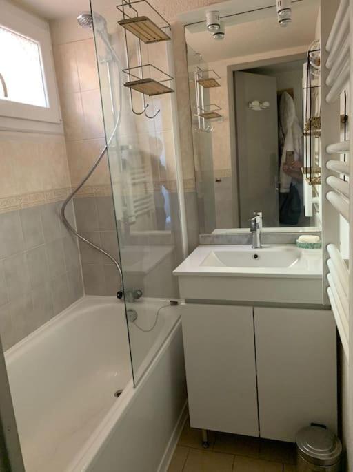 Maisonnette, 5 Pers, 500M Plage, Parking, Terrasse 아그 외부 사진